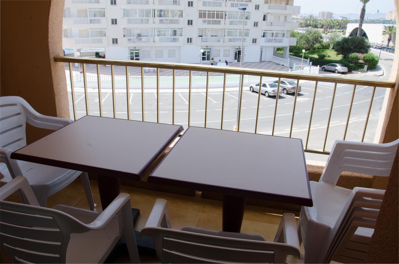 Apartamentos Zambra III ラ・マンガ・デル・マール・メノール エクステリア 写真